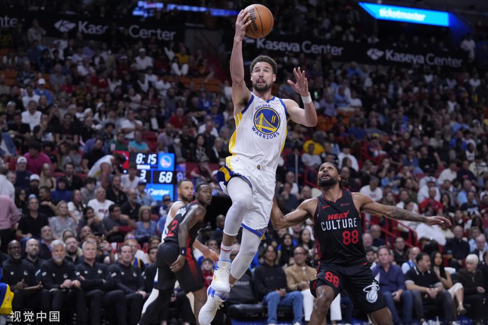 脱颖而出 脱颖而出