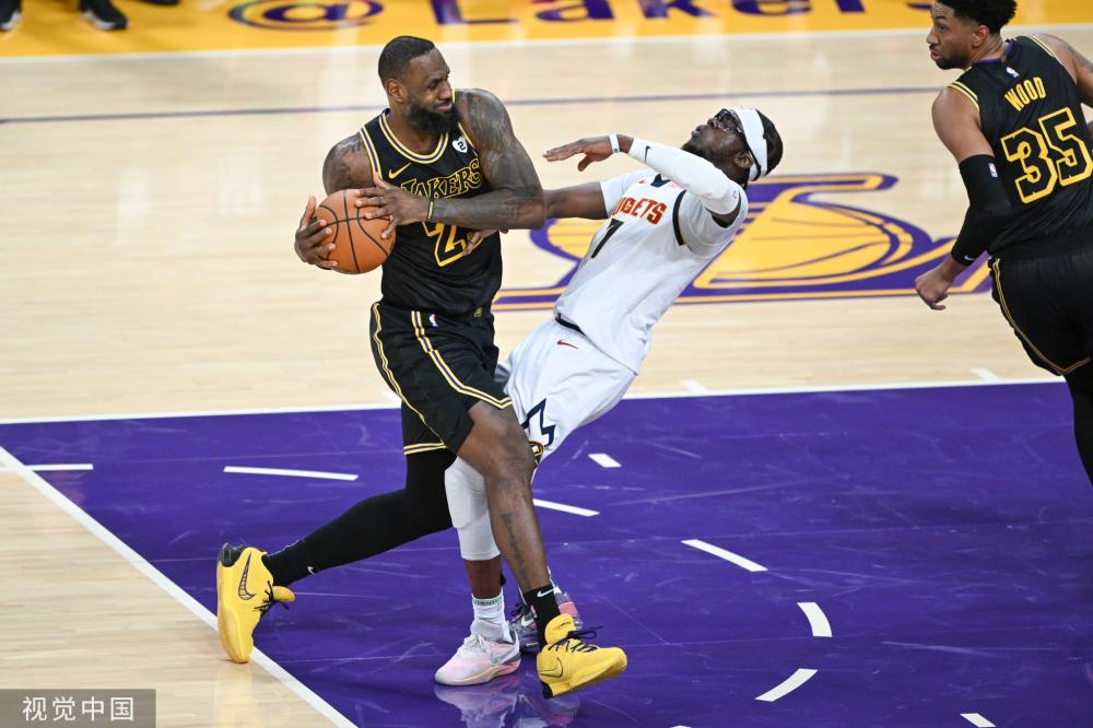 勇士队的年 勇士队的年