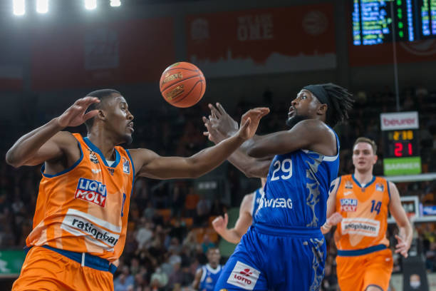 了足球专家 了足球专家